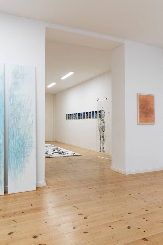 04–Galerie AC_In a Thin and Deep Fog-1386